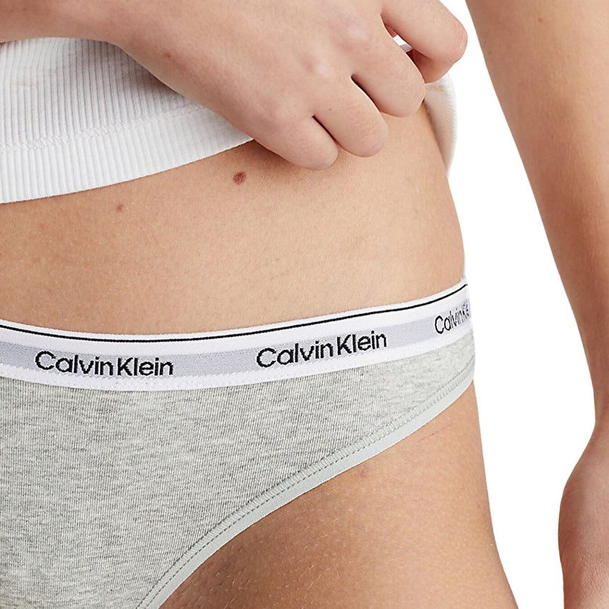 Calvin Klein Thong 3PK Modern Logo - Kadın 